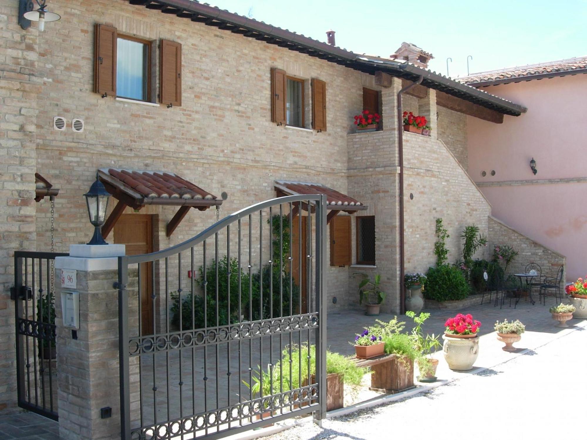 Colleverde Country House & Spa Urbino Exteriör bild