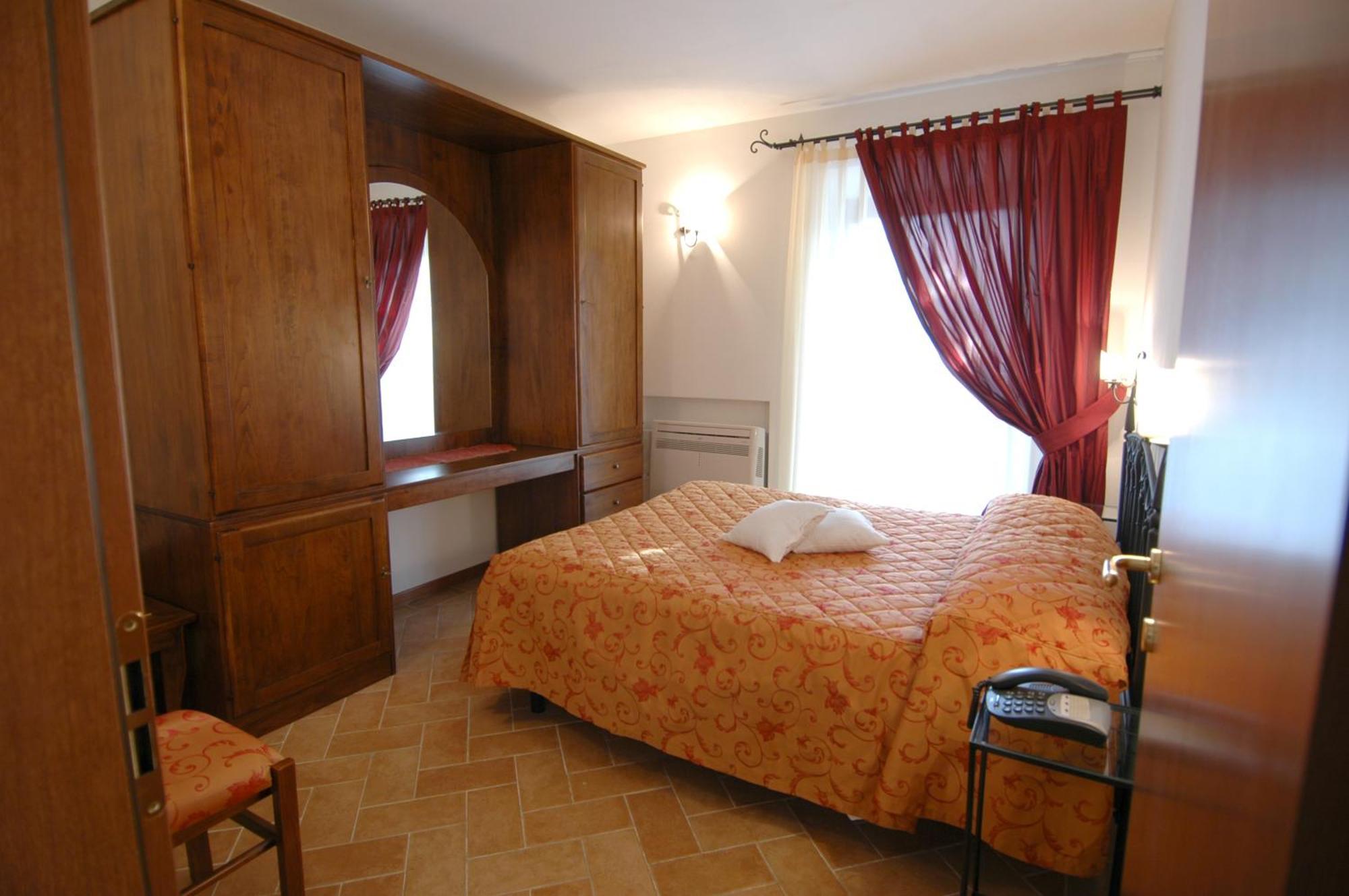 Colleverde Country House & Spa Urbino Exteriör bild