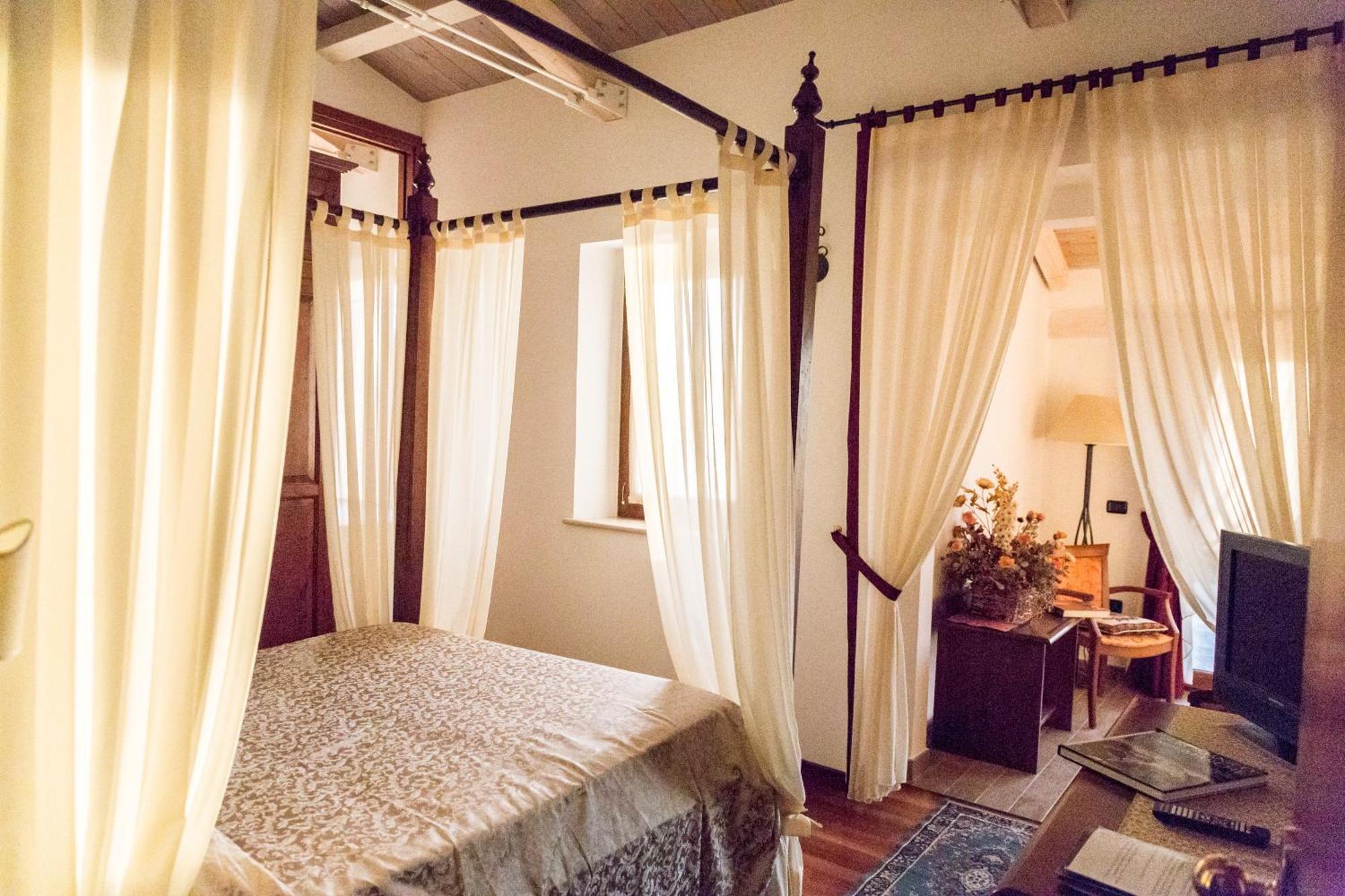 Colleverde Country House & Spa Urbino Exteriör bild