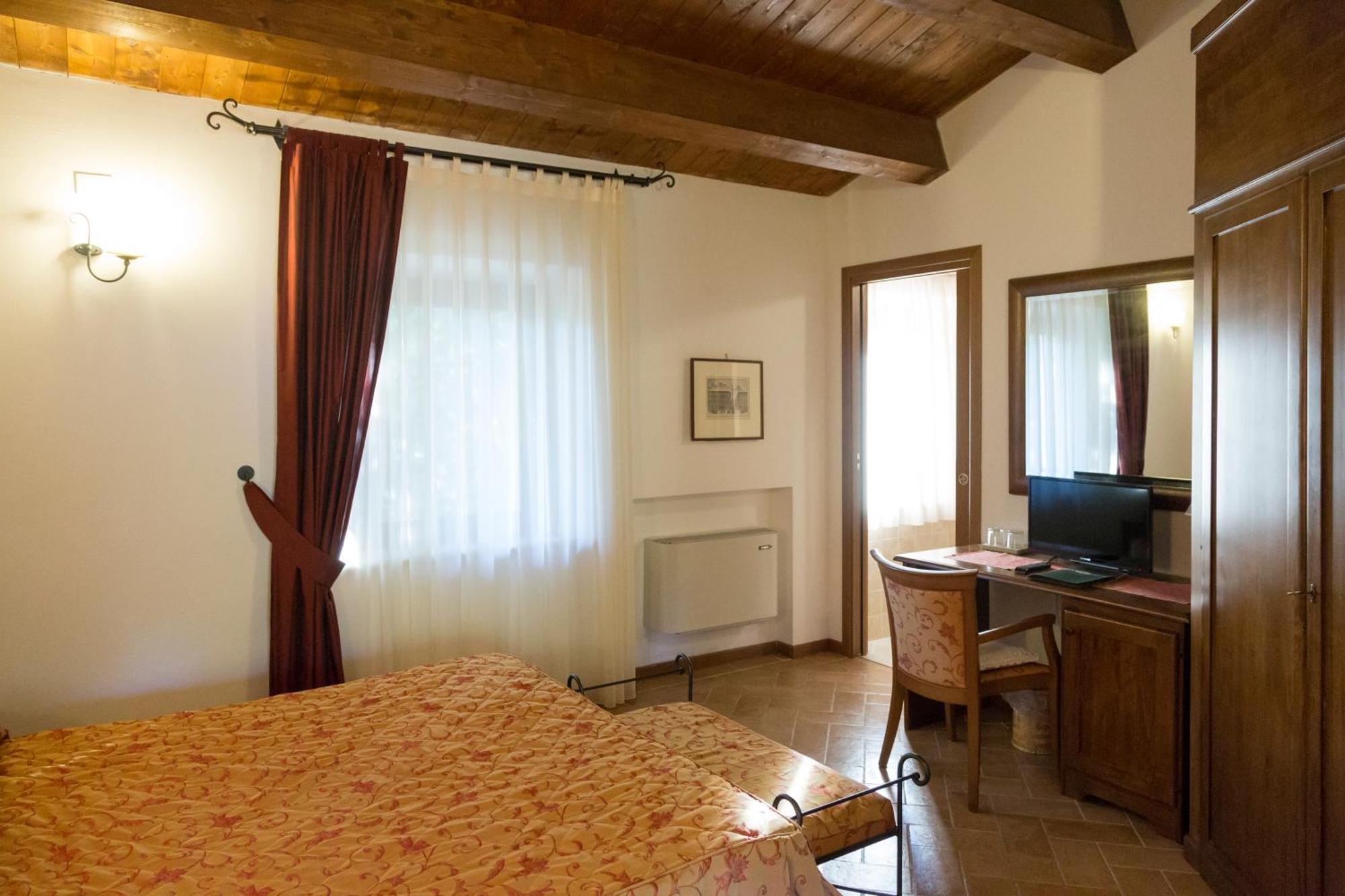 Colleverde Country House & Spa Urbino Exteriör bild