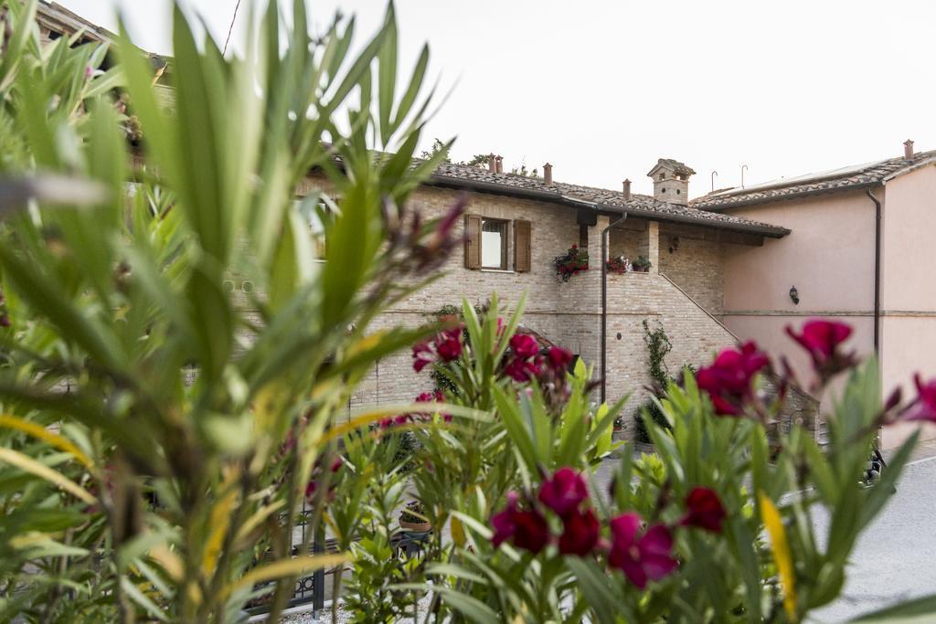 Colleverde Country House & Spa Urbino Exteriör bild